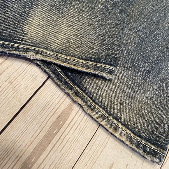 Men’s Slim Fit Jeans - Picture 3 of 12